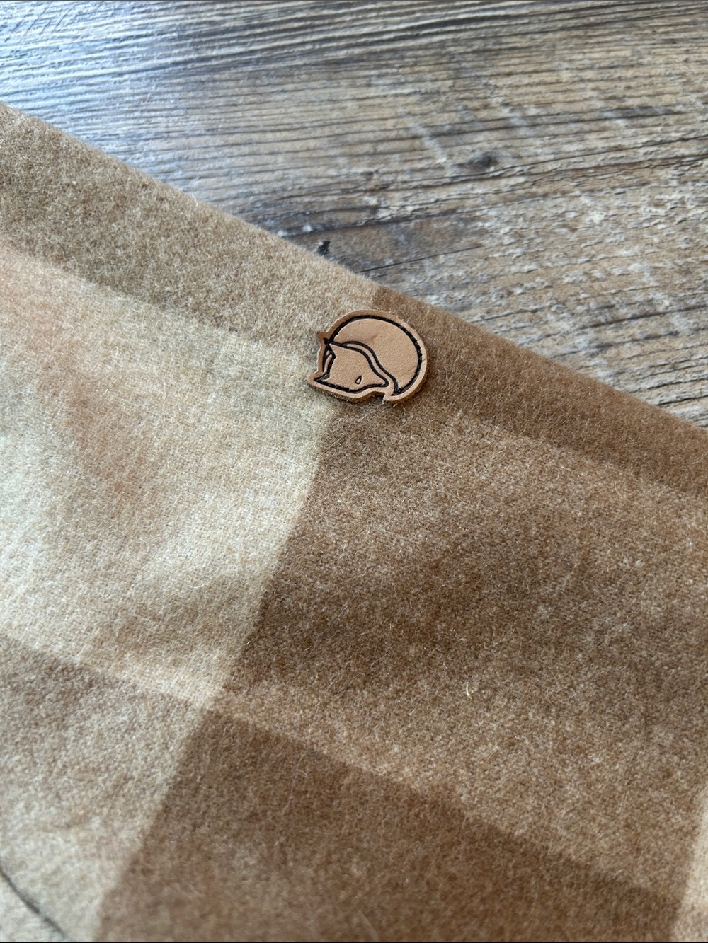 Fjallraven Brown and Cream Plaid Button-Down Shirt Jacket - Picture 4 of 5